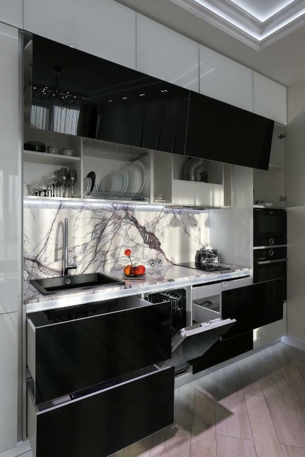 Black&White Apartment In Smart Plaza เคียฟ ภายนอก รูปภาพ