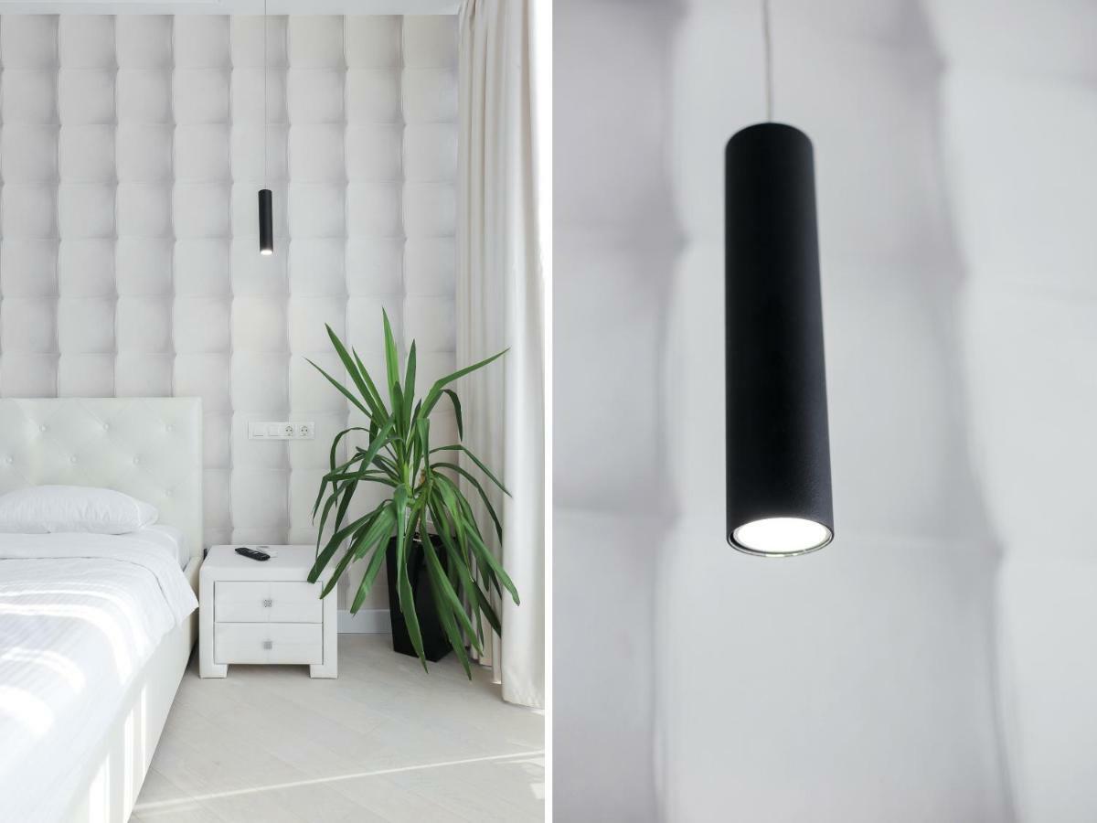 Black&White Apartment In Smart Plaza เคียฟ ภายนอก รูปภาพ