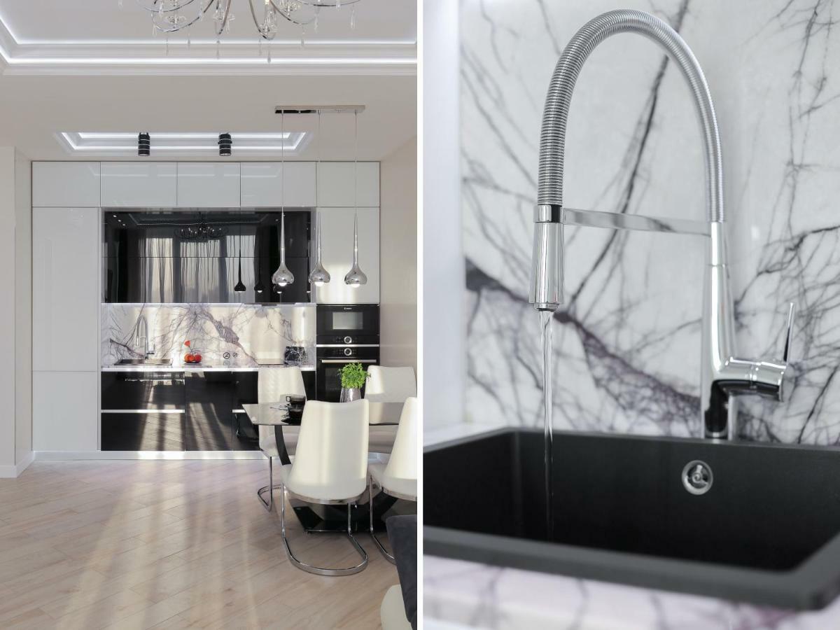 Black&White Apartment In Smart Plaza เคียฟ ภายนอก รูปภาพ